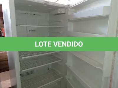 LOTE 055 - 01 GELADEIRA EV201NZ1Q03 MARCA WHIRLPOOL 115V (REFRIGERATOR). (NO ESTADO EM QUE SE ENCONTRA. SUJEITO A AVARIAS OCULTAS/VISÍVEIS.) AV9627V