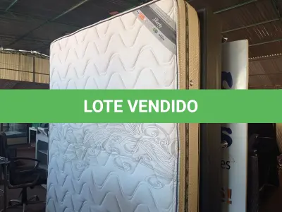 LOTE 210 - 01 COLCHÃO DE CASAL (QUEEN BED (MATTRESS+BOX). (NO ESTADO EM QUE SE ENCONTRA. SUJEITO A AVARIAS OCULTAS/VISÍVEIS.) BF8604J