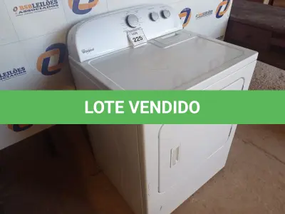 LOTE 225 - 01 SECADORA DE ROUPAS WHIRLPOOL MOD: WGD4800BQ1 (DRYER). (NO ESTADO EM QUE SE ENCONTRA. SUJEITO A AVARIAS OCULTAS/VISÍVEIS.) AV9319J