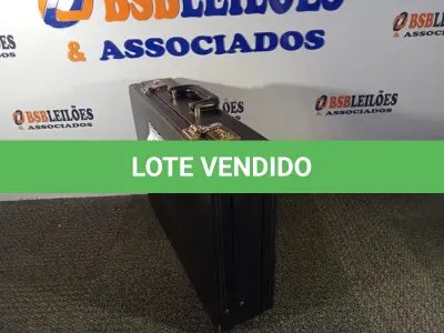 LOTE 002 - 01 MALETA PASTA EXECUTIVA C/SENHA. (BRIEFCASE) (NO ESTADO EM QUE SE ENCONTRA. SUJEITO A AVARIASOCULTAS/VISÍVEIS.)0000085
