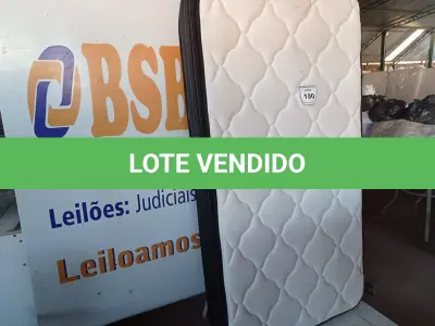 LOTE 130 - 01 COLCHÃO DE SOLTEIRO (TWIN MATTRESS). (NO ESTADO EM QUE SE ENCONTRA. SUJEITO A AVARIAS OCULTAS/VISÍVEIS.) AU1869C