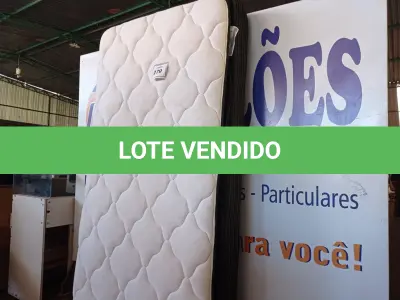 LOTE 279 - 01 COLCHÃO DE SOLTEIRO COM BASE (TWIN BED (MATTRESS+BOX). (NO ESTADO EM QUE SE ENCONTRA. SUJEITO A AVARIAS OCULTAS/VISÍVEIS.) AU1873K
