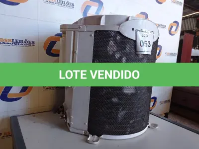 LOTE 053 - 01 CONDENSADORA SEM MARCA E MODELO APARENTES.) (NO ESTADO EM QUE SE ENCONTRA. SUJEITO A AVARIAS OCULTAS/VISÍVEIS.) 0000092