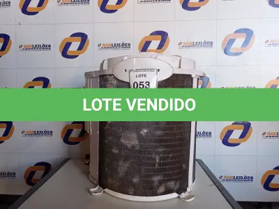 LOTE 053 - 01 CONDENSADORA SEM MARCA E MODELO APARENTES.) (NO ESTADO EM QUE SE ENCONTRA. SUJEITO A AVARIAS OCULTAS/VISÍVEIS.) 0000092