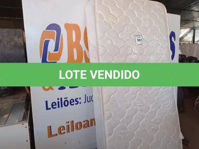 LOTE 257 - 01 COLCHÃO DE SOLTEIRO (QUEEN BED (MATTRESS+BOX). (NO ESTADO EM QUE SE ENCONTRA. SUJEITO A AVARIAS OCULTAS/VISÍVEIS.) BF8528C