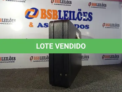 LOTE 002 - 01 MALETA PASTA EXECUTIVA C/SENHA. (BRIEFCASE) (NO ESTADO EM QUE SE ENCONTRA. SUJEITO A AVARIASOCULTAS/VISÍVEIS.)0000085