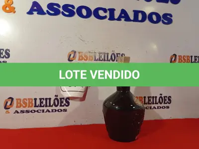 LOTE 074 - 01 GARRAFA DE WISK ROYAL SALUT 21 ANOS DE 700ML. (NO ESTADO EM QUE SE ENCONTRA) ATENÇÃO! FAZER A VISITAÇÃO ANTES DE ARREMATAR, NÃO SABEMOS SE FUNCIONA. LEILÃO NÃO TEM GARANTIA E NEM DEVOLUÇÃO, SUJEITO A POSSÍVEIS AVARIAS VISÍVEIS/OCULTAS E/OU AUSÊNCIA DE COMPONENTES.  