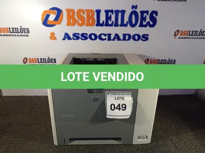 LOTE 049 - 01 IMPRESSORA COLOR JET 3005X MARCA HP (PRINTER). (NO ESTADO EM QUE SE ENCONTRA. SUJEITO A AVARIAS OCULTAS/VISÍVEIS.) JPJFC06018