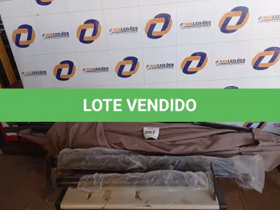 LOTE 057 - 01 OMBRELONE SEM BASE PARA FIXAÇÃO NO CHÃO (UMBRELLA). (NO ESTADO EM QUE SE ENCONTRA. SUJEITO A AVARIAS OCULTAS/VISÍVEIS.) BH1482A