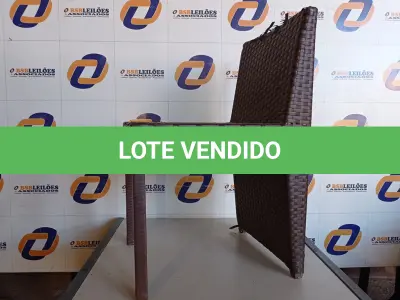 LOTE 159 - 01 CADEIRA EM FIBRA SINTÉTICA (CHAIR). (NO ESTADO EM QUE SE ENCONTRA. SUJEITO A AVARIAS OCULTAS/VISÍVEIS.) BH1567J