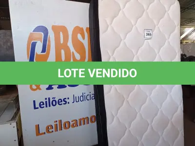 LOTE 263 - 01 COLCHÃO DE SOLTEIRO (TWIN MATTRESS). (NO ESTADO EM QUE SE ENCONTRA. SUJEITO A AVARIAS OCULTAS/VISÍVEIS.) AU1872T