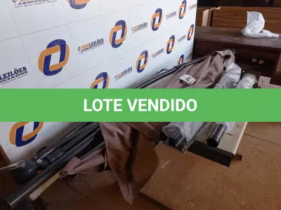 LOTE 057 - 01 OMBRELONE SEM BASE PARA FIXAÇÃO NO CHÃO (UMBRELLA). (NO ESTADO EM QUE SE ENCONTRA. SUJEITO A AVARIAS OCULTAS/VISÍVEIS.) BH1482A