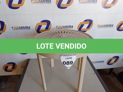 LOTE 089 - 01 MESINHA DE CENTO PARA PISCINA EM ALUMÍNIO (TABLE, GARDEN). (NO ESTADO EM QUE SE ENCONTRA. SUJEITO A AVARIAS OCULTAS/VISÍVEIS.) BF8684W