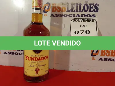 LOTE 070 - 01 GARRAFA DE CONHAQUE BRANDY FUNDADOR 750ML. (NO ESTADO EM QUE SE ENCONTRA) ATENÇÃO! FAZER A VISITAÇÃO ANTES DE ARREMATAR, NÃO SABEMOS SE FUNCIONA. LEILÃO NÃO TEM GARANTIA E NEM DEVOLUÇÃO, SUJEITO A POSSÍVEIS AVARIAS VISÍVEIS/OCULTAS E/OU AUSÊNCIA DE COMPONENTES.  