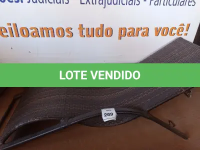 LOTE 269 - 01 ESPREGUIÇADEIRA PARA PISCINA (LOUNGE CHAIR). (NO ESTADO EM QUE SE ENCONTRA. SUJEITO A AVARIAS OCULTAS/VISÍVEIS.) AV9504Y