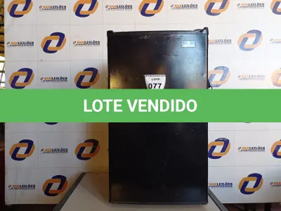 LOTE 077 - 01 FRIGOBAR ABSOCOLD 115V (REFRIGERATOR). (NO ESTADO EM QUE SE ENCONTRA. SUJEITO A AVARIAS OCULTAS/VISÍVEIS.) AV9678E