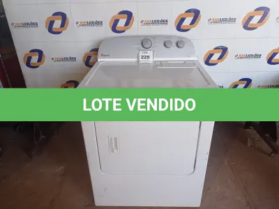 LOTE 225 - 01 SECADORA DE ROUPAS WHIRLPOOL MOD: WGD4800BQ1 (DRYER). (NO ESTADO EM QUE SE ENCONTRA. SUJEITO A AVARIAS OCULTAS/VISÍVEIS.) AV9319J