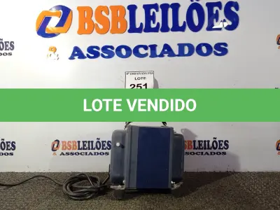 LOTE 251 - 01 TRANSFORMADOR 110/220VOLTS 2000VA (TRANSFORMERS). (NO ESTADO EM QUE SE ENCONTRA. SUJEITO A AVARIAS OCULTAS/VISÍVEIS.)0000089