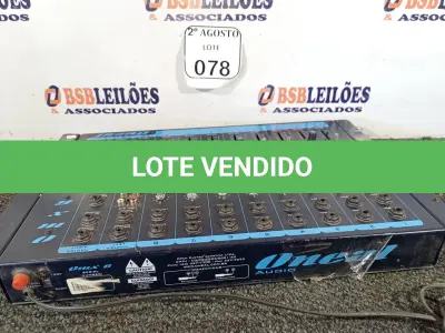 LOTE 078 - 01 MESA DE SOM DA MARCA ONEAL 220V. (NO ESTADO) ATENÇÃO! FAZER A VISITAÇÃO ANTES DE ARREMATAR, NÃO SABEMOS SE FUNCIONA. LEILÃO NÃO TEM GARANTIA E NEM DEVOLUÇÃO, SUJEITO A POSSÍVEIS AVARIAS VISÍVEIS/OCULTAS E/OU AUSÊNCIA DE COMPONENTES.
