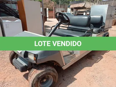 LOTE 325 - 01 CARRINHO DE GOLFE CLUB CAR TRANSPORTER 4. (NO ESTADO) (GOLF CART) (WITHOUT KEYS) (NO ESTADO EM QUE SE ENCONTRA. SUJEITO A AVARIAS OCULTAS/VISÍVEIS.) AV9495Y