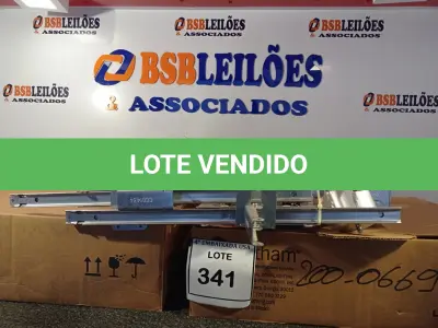 LOTE 341 - 03 PORTAS REFLETORES DE 6’’ AFV GOTHAM 26DTT 6MVOLT HSG. (LIGHTER SUPPERT). (NO ESTADO EM QUE SE ENCONTRA. SUJEITO A AVARIAS OCULTAS/VISÍVEIS.) 0000023