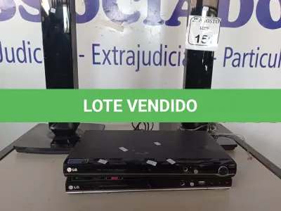 LOTE 151 - 02 CAIXAS DE SOM TIPO TORRE MARCA LG E 02 APARELHOS DE DVD MARCA LG. (NO ESTADO) ATENÇÃO! FAZER A VISITAÇÃO ANTES DE ARREMATAR, NÃO SABEMOS SE FUNCIONA. LEILÃO NÃO TEM GARANTIA E NEM DEVOLUÇÃO, SUJEITO A POSSÍVEIS AVARIAS VISÍVEIS/OCULTAS E/OU AUSÊNCIA DE COMPONENTES.