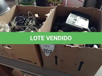 LOTE 202 - 01 LOTE COM VÁRIOS LEITORES DE CÓDIGOS DE BARRAS E APARELHOS DE TELEFONE DIVERSOS. (NO ESTADO) ATENÇÃO! FAZER A VISITAÇÃO ANTES DE ARREMATAR, NÃO SABEMOS SE FUNCIONA. LEILÃO NÃO TEM GARANTIA E NEM DEVOLUÇÃO, SUJEITO A POSSÍVEIS AVARIAS VISÍVEIS/OCULTAS E/OU AUSÊNCIA DE COMPONENTES.
