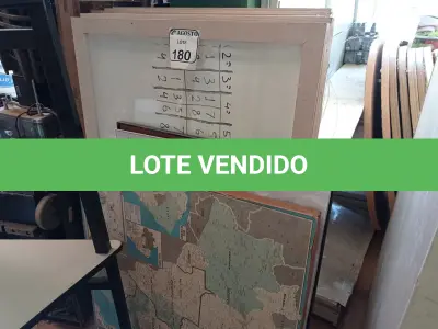 LOTE 180 - 06 QUADROS DE ESCREVER TAMANHOS DIVERSOS. (NO ESTADO) ATENÇÃO! FAZER A VISITAÇÃO ANTES DE ARREMATAR, NÃO SABEMOS SE FUNCIONA. LEILÃO NÃO TEM GARANTIA E NEM DEVOLUÇÃO, SUJEITO A POSSÍVEIS AVARIAS VISÍVEIS/OCULTAS E/OU AUSÊNCIA DE COMPONENTES.