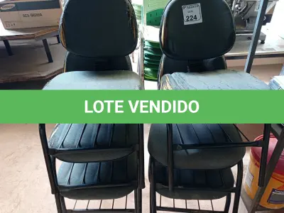 LOTE 224 - 06 CADEIRAS PARA ESCRITÓRIO. (NO ESTADO) ATENÇÃO! FAZER A VISITAÇÃO ANTES DE ARREMATAR, NÃO SABEMOS SE FUNCIONA. LEILÃO NÃO TEM GARANTIA E NEM DEVOLUÇÃO, SUJEITO A POSSÍVEIS AVARIAS VISÍVEIS/OCULTAS E/OU AUSÊNCIA DE COMPONENTES.