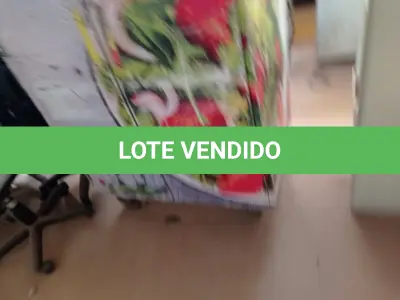 LOTE 243 - 01 CARRINHO PARA FRIOS EM INOX. (NO ESTADO) ATENÇÃO! FAZER A VISITAÇÃO ANTES DE ARREMATAR, NÃO SABEMOS SE FUNCIONA. LEILÃO NÃO TEM GARANTIA E NEM DEVOLUÇÃO, SUJEITO A POSSÍVEIS AVARIAS VISÍVEIS/OCULTAS E/OU AUSÊNCIA DE COMPONENTES.
