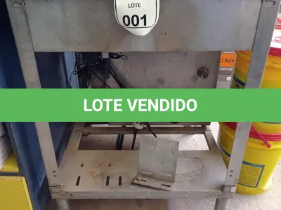 LOTE 001 - 01 LAVA-LOUÇAS INDUSTRIAL EM INOX INCOMPLETA, MODELO AMT2 MARCA HOBAT. (NO ESTADO) ATENÇÃO! FAZER A VISITAÇÃO ANTES DE ARREMATAR, NÃO SABEMOS SE FUNCIONA. LEILÃO NÃO TEM GARANTIA E NEM DEVOLUÇÃO, SUJEITO A POSSÍVEIS AVARIAS VISÍVEIS/OCULTAS E/OU AUSÊNCIA DE COMPONENTES.
