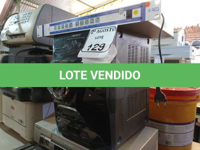 LOTE 129 - 01 APARELHO DE SOM, 02 VIDEOCASSETES E 01 MIXER DE MICROFONES. (NO ESTADO) ATENÇÃO! FAZER A VISITAÇÃO ANTES DE ARREMATAR, NÃO SABEMOS SE FUNCIONA. LEILÃO NÃO TEM GARANTIA E NEM DEVOLUÇÃO, SUJEITO A POSSÍVEIS AVARIAS VISÍVEIS/OCULTAS E/OU AUSÊNCIA DE COMPONENTES.