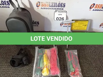 LOTE 026 - 01 MEDIDOR DE TERRA DIGITAL KYORITSU MODELO 4105. (NO ESTADO) ATENÇÃO! FAZER A VISITAÇÃO ANTES DE ARREMATAR, NÃO SABEMOS SE FUNCIONA. LEILÃO NÃO TEM GARANTIA E NEM DEVOLUÇÃO, SUJEITO A POSSÍVEIS AVARIAS VISÍVEIS/OCULTAS E/OU AUSÊNCIA DE COMPONENTES.