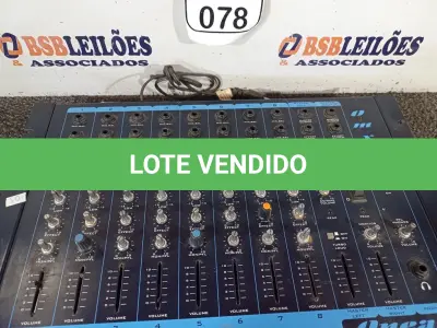 LOTE 078 - 01 MESA DE SOM DA MARCA ONEAL 220V. (NO ESTADO) ATENÇÃO! FAZER A VISITAÇÃO ANTES DE ARREMATAR, NÃO SABEMOS SE FUNCIONA. LEILÃO NÃO TEM GARANTIA E NEM DEVOLUÇÃO, SUJEITO A POSSÍVEIS AVARIAS VISÍVEIS/OCULTAS E/OU AUSÊNCIA DE COMPONENTES.
