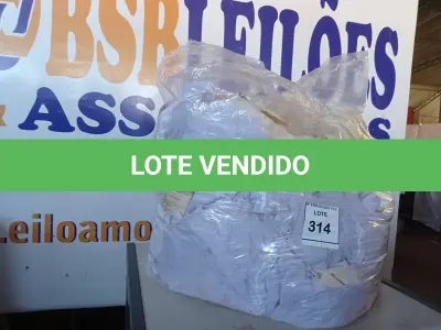 LOTE 314 - 01 LOTE COM 20 CORTINAS DIVERSAS (SACKS WITH CURTAINS). (NO ESTADO EM QUE SE ENCONTRA. SUJEITO A AVARIAS OCULTAS/VISÍVEIS.) 0000083