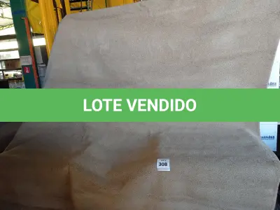 LOTE 308 - 01 TAPETE (RUG). (NO ESTADO EM QUE SE ENCONTRA. SUJEITO A AVARIAS OCULTAS/VISÍVEIS.) BH1472H