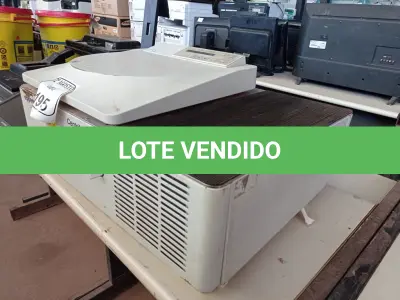 LOTE 195 - 01 CENTRIFUGA MARCA EPPENDORF. (NO ESTADO) ATENÇÃO! FAZER A VISITAÇÃO ANTES DE ARREMATAR, NÃO SABEMOS SE FUNCIONA. LEILÃO NÃO TEM GARANTIA E NEM DEVOLUÇÃO, SUJEITO A POSSÍVEIS AVARIAS VISÍVEIS/OCULTAS E/OU AUSÊNCIA DE COMPONENTES.