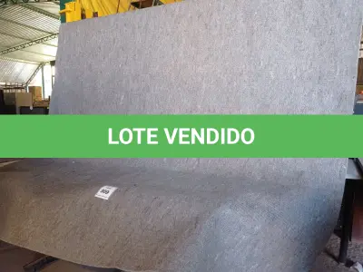 LOTE 309 - 01 CARPETE CINZA E AZUL ACÚSTICO (RUG). (NO ESTADO EM QUE SE ENCONTRA. SUJEITO A AVARIAS OCULTAS/VISÍVEIS.) SEM TAG