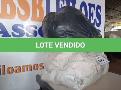 LOTE 322 - 01 LOTE COM 20 CORTINAS DIVERSAS (SACKS WITH CURTAINS). (NO ESTADO EM QUE SE ENCONTRA. SUJEITO A AVARIAS OCULTAS/VISÍVEIS.) 0000083