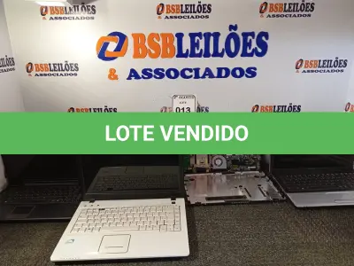 LOTE 013 - 04 NOTEBOOKS PARA RETIRADAS DE PEÇAS, MARCAS E MODELOS DIVERSOS. (NO ESTADO) ATENÇÃO! FAZER A VISITAÇÃO ANTES DE ARREMATAR, NÃO SABEMOS SE FUNCIONA. LEILÃO NÃO TEM GARANTIA E NEM DEVOLUÇÃO, SUJEITO A POSSÍVEIS AVARIAS VISÍVEIS/OCULTAS E/OU AUSÊNCIA DE COMPONENTES.