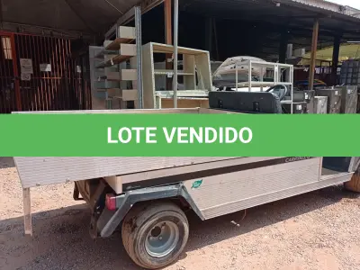 LOTE 324 - 01 CARRINHO DE GOLFE CLUB CAR CARRYALL 6. (NO ESTADO) (GOLF CART) (WITHOUT KEYS) (NO ESTADO EM QUE SE ENCONTRA. SUJEITO A AVARIAS OCULTAS/VISÍVEIS.) AV9497A