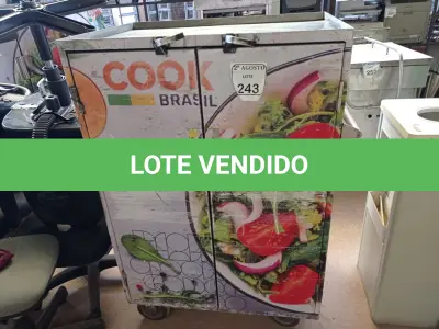 LOTE 243 - 01 CARRINHO PARA FRIOS EM INOX. (NO ESTADO) ATENÇÃO! FAZER A VISITAÇÃO ANTES DE ARREMATAR, NÃO SABEMOS SE FUNCIONA. LEILÃO NÃO TEM GARANTIA E NEM DEVOLUÇÃO, SUJEITO A POSSÍVEIS AVARIAS VISÍVEIS/OCULTAS E/OU AUSÊNCIA DE COMPONENTES.