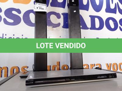 LOTE 116 - 02 CAIXAS DE SOM TIPO TORRE E 01 APARELHO DE DVD DA MARCA PHILIPS. (NO ESTADO) ATENÇÃO! FAZER A VISITAÇÃO ANTES DE ARREMATAR, NÃO SABEMOS SE FUNCIONA. LEILÃO NÃO TEM GARANTIA E NEM DEVOLUÇÃO, SUJEITO A POSSÍVEIS AVARIAS VISÍVEIS/OCULTAS E/OU AUSÊNCIA DE COMPONENTES.