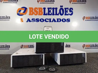 LOTE 096 - 03 PROJETORES MARCA OPTOMA PARA RETIRADA DE PEÇAS. (NO ESTADO) ATENÇÃO! FAZER A VISITAÇÃO ANTES DE ARREMATAR, NÃO SABEMOS SE FUNCIONA. LEILÃO NÃO TEM GARANTIA E NEM DEVOLUÇÃO, SUJEITO A POSSÍVEIS AVARIAS VISÍVEIS/OCULTAS E/OU AUSÊNCIA DE COMPONENTES.