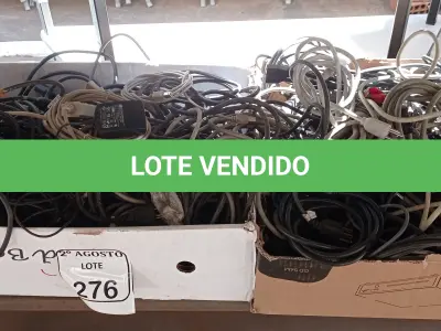 LOTE 276 - 01 LOTE COM VÁRIOS CABOS DE FORÇA PARA PC. (NO ESTADO) ATENÇÃO! FAZER A VISITAÇÃO ANTES DE ARREMATAR, NÃO SABEMOS SE FUNCIONA. LEILÃO NÃO TEM GARANTIA E NEM DEVOLUÇÃO, SUJEITO A POSSÍVEIS AVARIAS VISÍVEIS/OCULTAS E/OU AUSÊNCIA DE COMPONENTES.