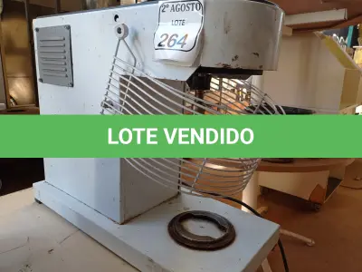 LOTE 264 - 01 BATEDEIRA DE MASSAS INCOMPLETA SEMI INDUSTRIAL MARCA GASTROMAQ MODELO BP12. (NO ESTADO) ATENÇÃO! FAZER A VISITAÇÃO ANTES DE ARREMATAR, NÃO SABEMOS SE FUNCIONA. LEILÃO NÃO TEM GARANTIA E NEM DEVOLUÇÃO, SUJEITO A POSSÍVEIS AVARIAS VISÍVEIS/OCULTAS E/OU AUSÊNCIA DE COMPONENTES.