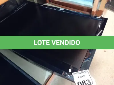 LOTE 083 - 01 TV LG 42” POLEGADAS. (NO ESTADO) ATENÇÃO! FAZER A VISITAÇÃO ANTES DE ARREMATAR, NÃO SABEMOS SE FUNCIONA. LEILÃO NÃO TEM GARANTIA E NEM DEVOLUÇÃO, SUJEITO A POSSÍVEIS AVARIAS VISÍVEIS/OCULTAS E/OU AUSÊNCIA DE COMPONENTES.