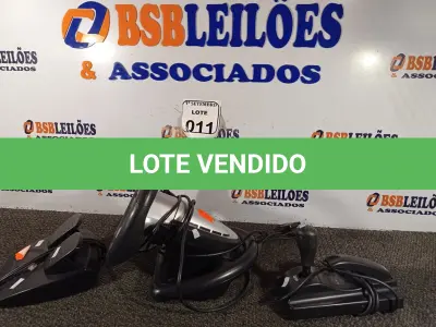 LOTE 011 - 01 KIT DE JOGO DE CORRIDA. (NO ESTADO) ATENÇÃO! FAZER A VISITAÇÃO ANTES DE ARREMATAR, NÃO SABEMOS SE FUNCIONA. LEILÃO NÃO TEM GARANTIA E NEM DEVOLUÇÃO, SUJEITO A POSSÍVEIS AVARIAS VISÍVEIS/OCULTAS E/OU AUSÊNCIA DE COMPONENTES.