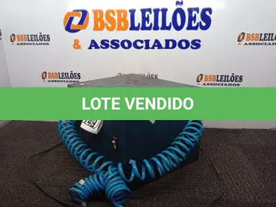 LOTE 149 - 01 COMPRESSOR DE AR. (NO ESTADO) ATENÇÃO! FAZER A VISITAÇÃO ANTES DE ARREMATAR, NÃO SABEMOS SE FUNCIONA. LEILÃO NÃO TEM GARANTIA E NEM DEVOLUÇÃO, SUJEITO A POSSÍVEIS AVARIAS VISÍVEIS/OCULTAS E/OU AUSÊNCIA DE COMPONENTES.
