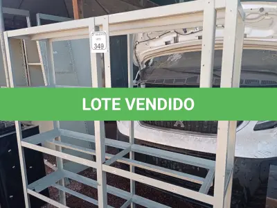 LOTE 349 - 01 ESTANTE EM FERRO. (NO ESTADO) ATENÇÃO! FAZER A VISITAÇÃO ANTES DE ARREMATAR, NÃO SABEMOS SE FUNCIONA. LEILÃO NÃO TEM GARANTIA E NEM DEVOLUÇÃO, SUJEITO A POSSÍVEIS AVARIAS VISÍVEIS/OCULTAS E/OU AUSÊNCIA DE COMPONENTES.